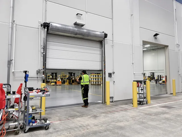 Commercial Repair service in Lakewood, CA
