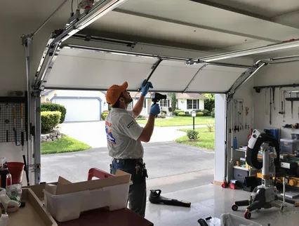 Local Repair service in Lakewood, CA